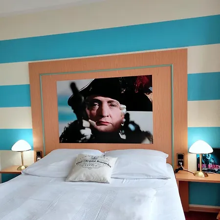 Hotel Retro - Art - 2*