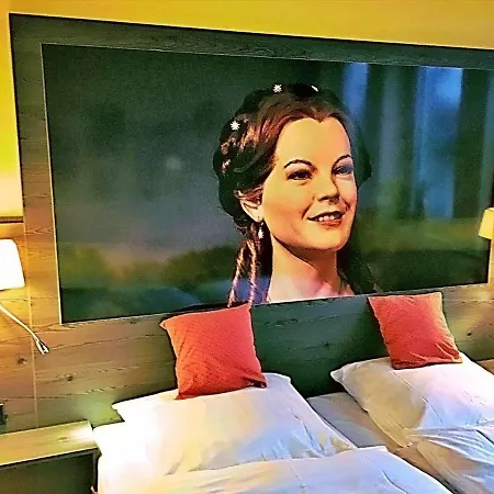 Hotel Retro - Art -