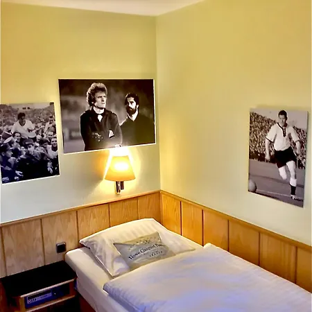 Retro - Art - Hotel 2*