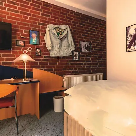 Hotell Retro - Art - 2*