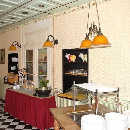 Hotel Retro - Art -