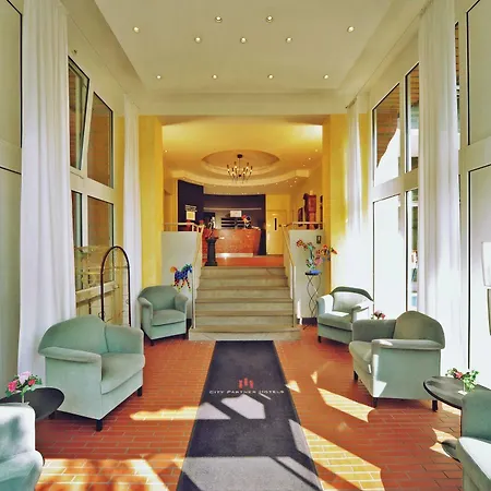 Retro - Art - Hotel 2*