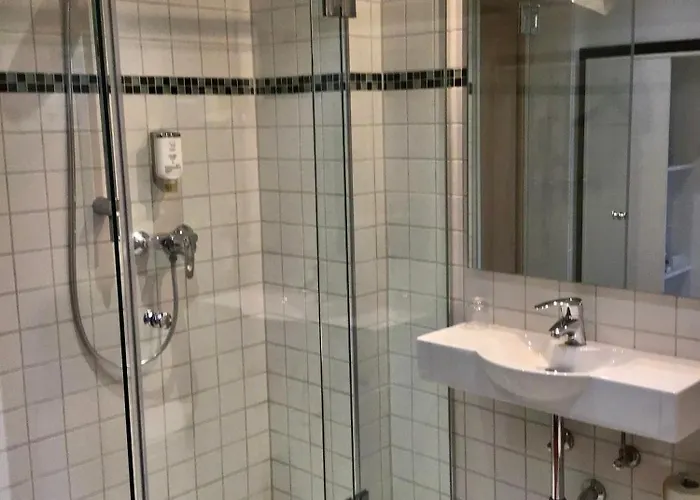 Retro - Art - Hotel 2*