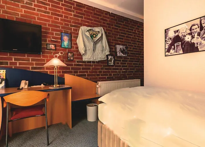 Hotel Retro - Art - 2*